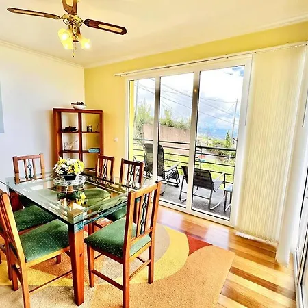 Casa Amarela By Your Madeira 4* بونتا دو سول