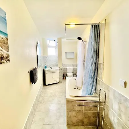 Casa Amarela By Your Madeira