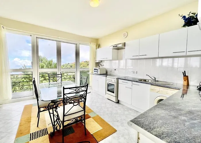 Casa Amarela By Your Madeira Hotel