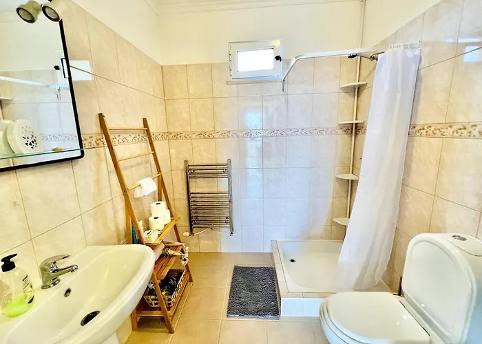 Casa Amarela By Your Madeira 4*