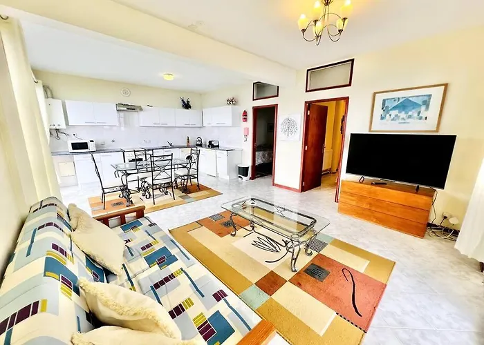 Hotel Casa Amarela By Your Madeira 4*