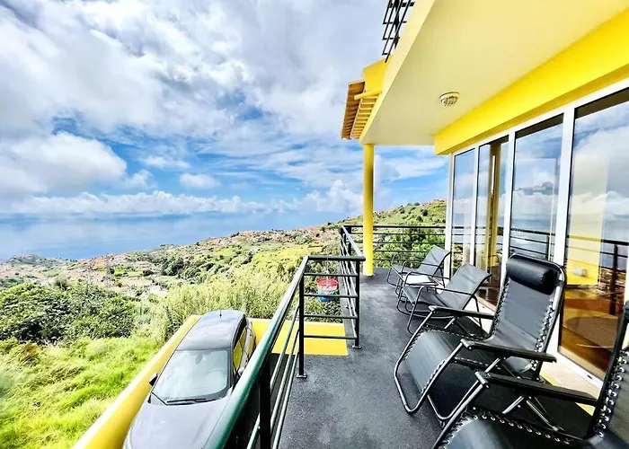 Hotel Casa Amarela By Your Madeira 4*