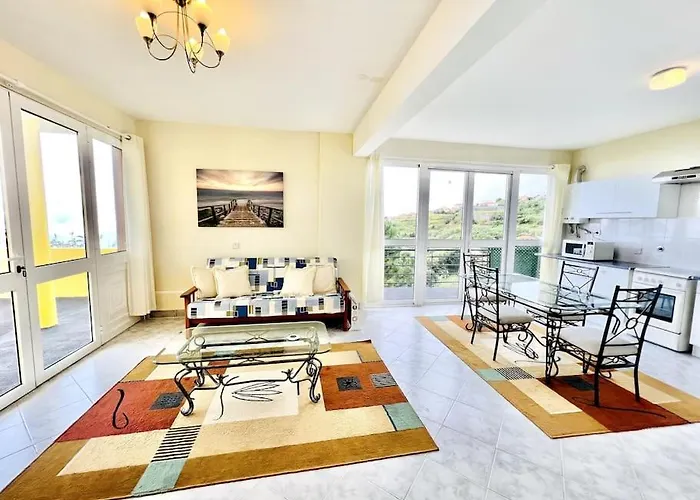 Hotel Casa Amarela By Your Madeira